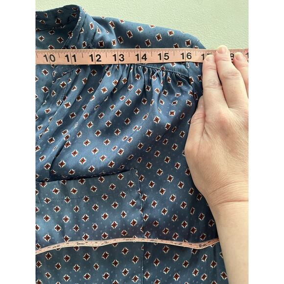 H&M ¾ Button Down Focus Long Sleeve Blouse with Pocket Sz 10 Blue Casual Office - Picture 7 of 16